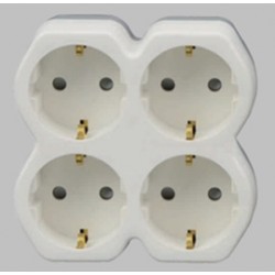 Adapteris 4 izejām ar bērnu aizsardzību, 16 A, 250 V